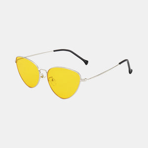 ROYAL GIRL Cat Eye Sunglasses Women 2017 Light Weight Summer Styles Retro Sun Glasses Fashion Red Lens UV400 Eyewear ss237