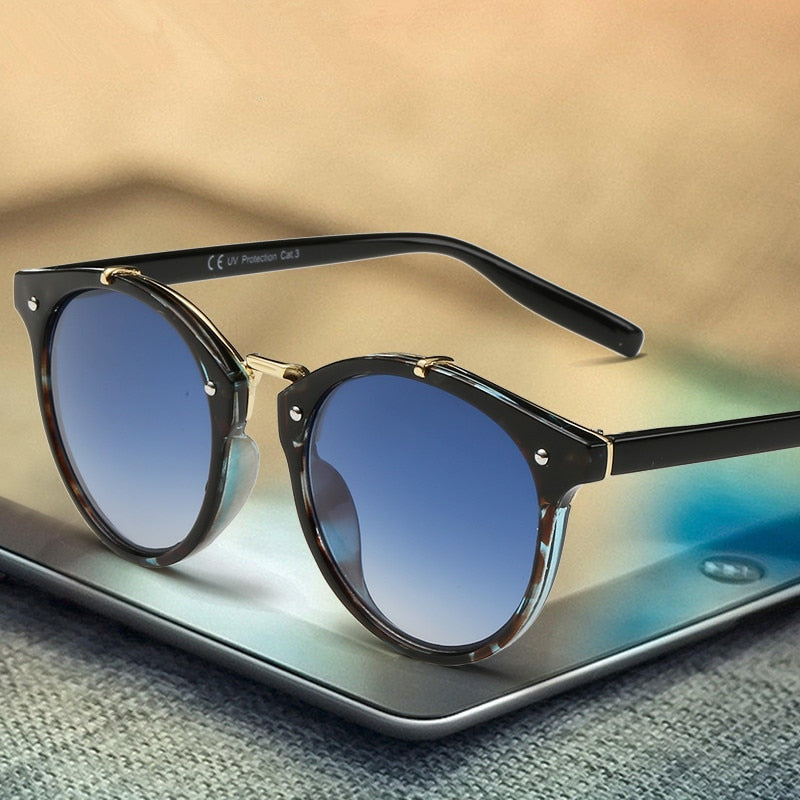 2019 Classic Brand Designer Sunglasses Women Men Retro Round Sun Glasses Woman shades Mirror Eyewear Lady Male Female Sunglass