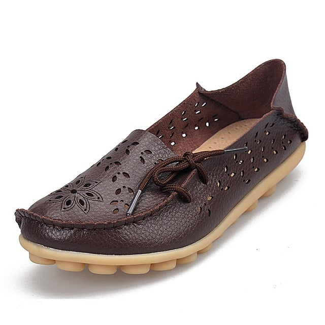 2018 Hot Women Flats Shoes Women loafers Ladies Slip on Flats 9 Color Genuine Leather Shoes Driving Casual Women Shoes Plus Size