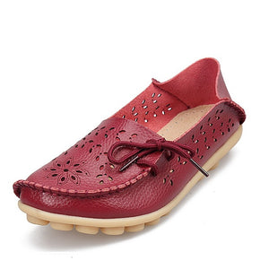 2018 Hot Women Flats Shoes Women loafers Ladies Slip on Flats 9 Color Genuine Leather Shoes Driving Casual Women Shoes Plus Size