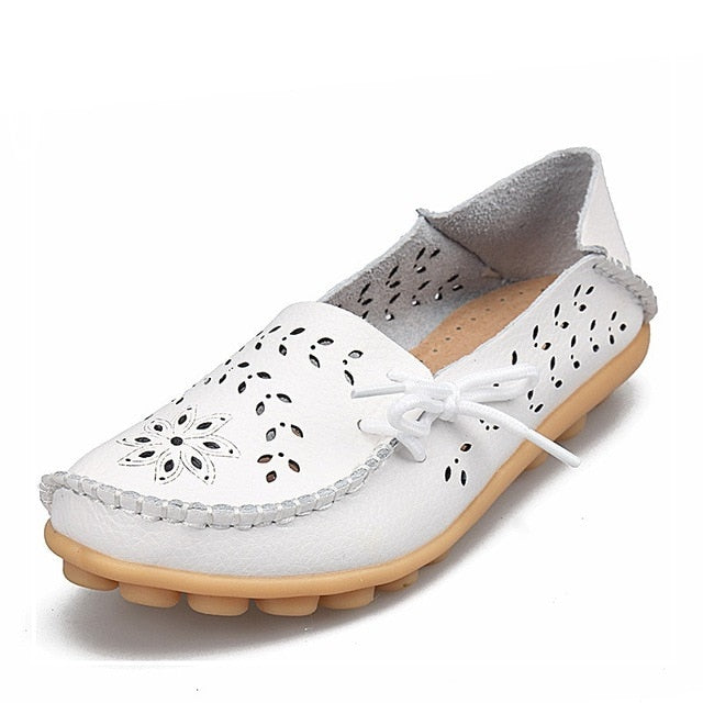 2018 Hot Women Flats Shoes Women loafers Ladies Slip on Flats 9 Color Genuine Leather Shoes Driving Casual Women Shoes Plus Size