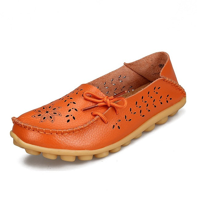 2018 Hot Women Flats Shoes Women loafers Ladies Slip on Flats 9 Color Genuine Leather Shoes Driving Casual Women Shoes Plus Size